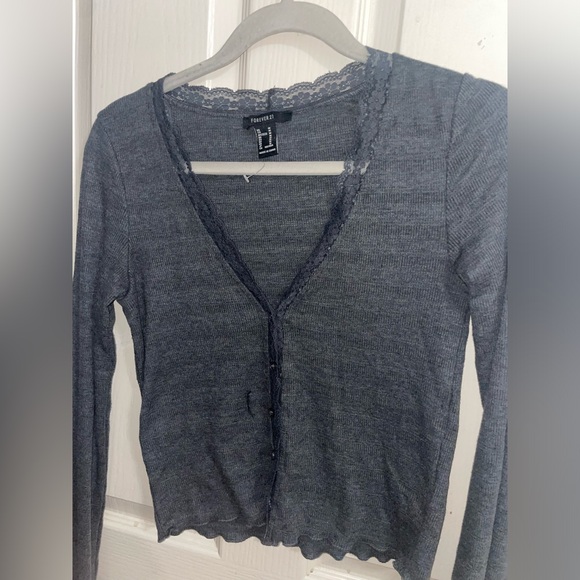 Lace Dark Grey Top size Medium - Picture 2 of 3
